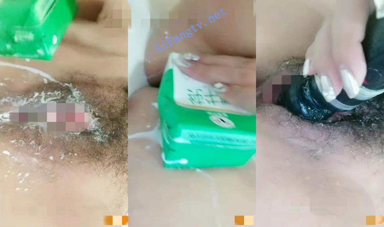 济南趵突泉 济南极品妹各种道具自慰 滴风油精淫水四溅 图 06