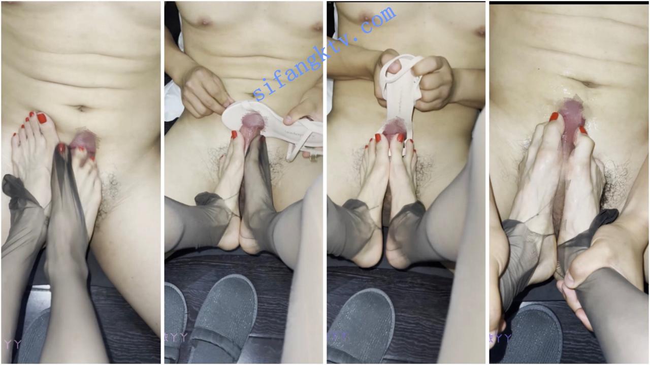 推特足交女神 依依 腿控足交私拍尺度第四弹 图 03