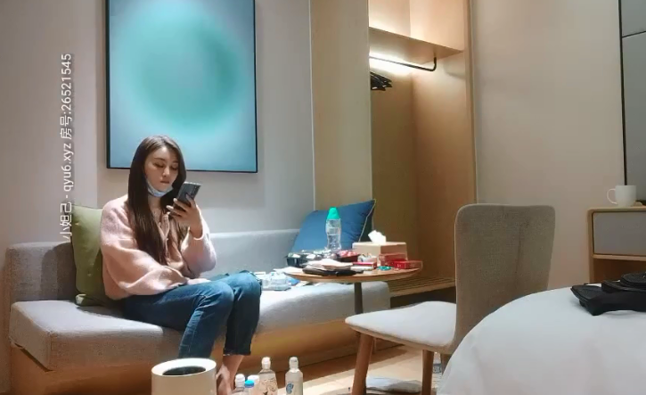 91沈先森 比较能聊蓝衣少妇穿上黑丝，手指扣逼水声哗哗，抬腿侧入4V【1.4G】