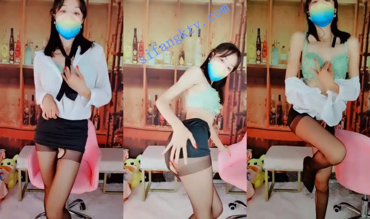 ₩ 闪闪爱跳舞 柳腰丰臀黑丝多毛粉穴抖奶骚舞诱惑 图 01