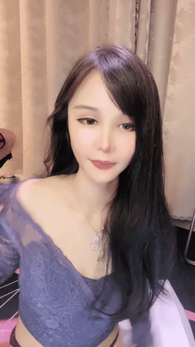 ⚫️网红脸长腿女神~ 茶茶等你回家 道具自慰~疯狂喷水! 图 01