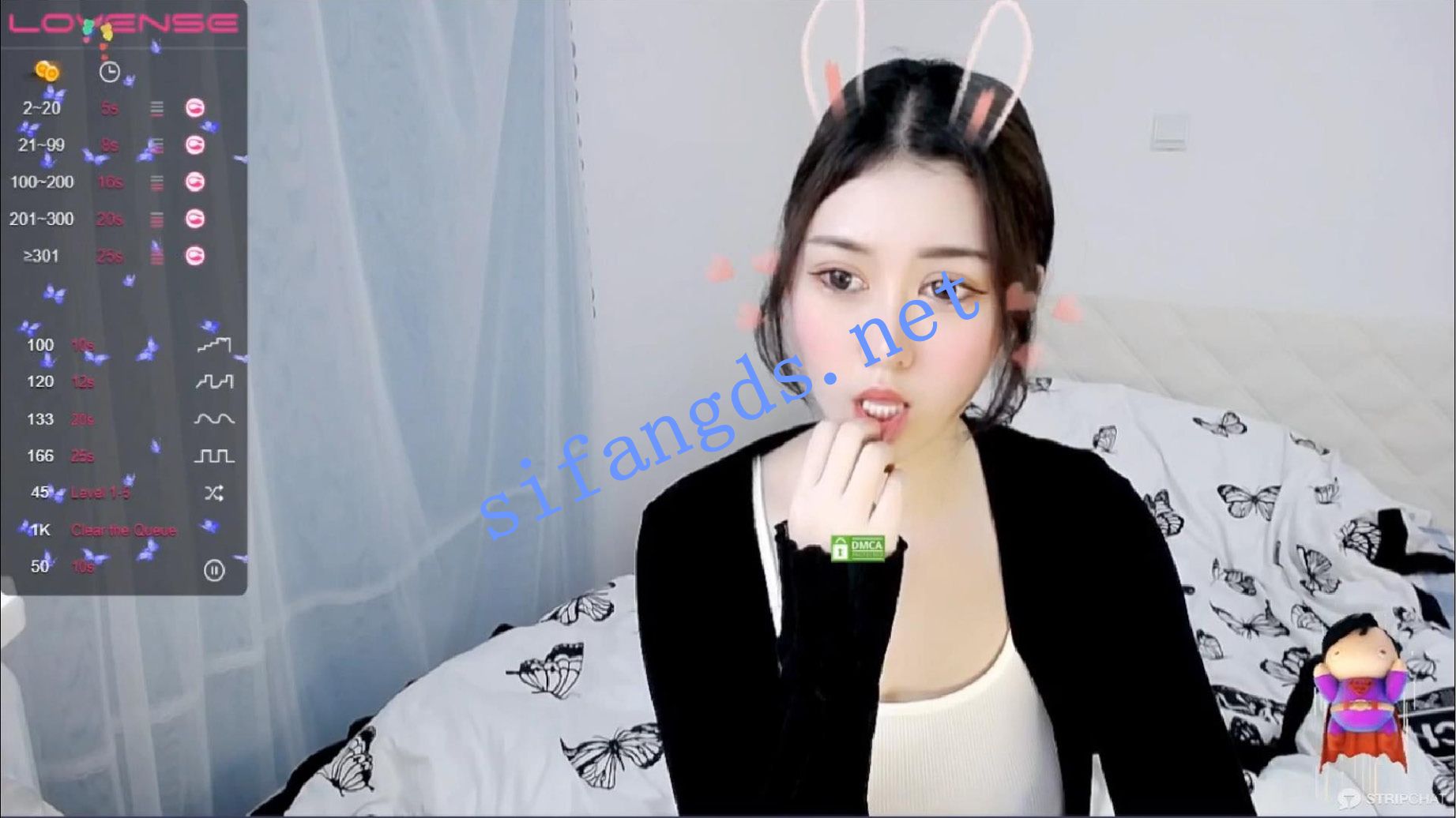 ST-994 清纯大奶可人 反差极品Abb_LYdia 1V1私秀 露脸自慰 图 01