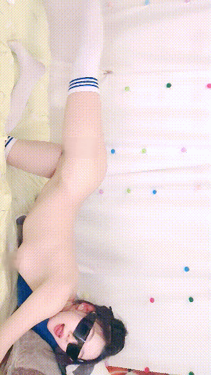 绿播女神下海!简直美炸了~ 夭夭 首次大秀!骚舞一字马~ 图 03