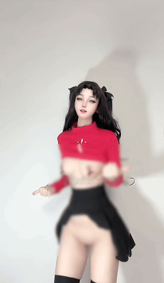 推特新晋顶级COS 希尔薇 11月最新VIP福利裸舞自慰娇喘 滑嫩 图 01