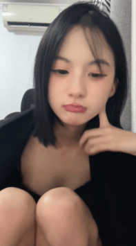 ♆ 精神小姐妹 甜美女学生! 掰穴~特大道具自慰~超级爽! 图 01