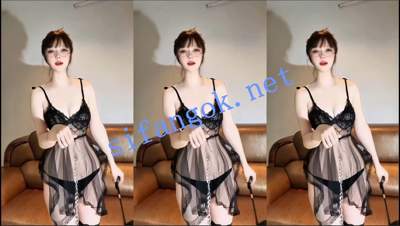 抖音 阿拉蕾 眼镜美女情趣SM骚舞定制福利,反差感拉满 图 03