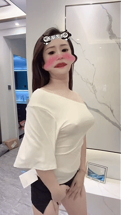 抖音极美御姐 星辰 无罩激凸抖奶 大尺自慰喷水福利 合集 图 07