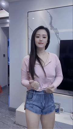 抖音极美御姐 星辰 无罩激凸抖奶 大尺自慰喷水福利 合集 图 15